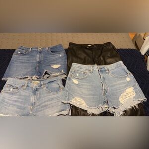 Size 30 Levi bundle